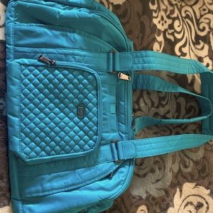 Lug gym bag - like new.